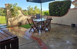 236 Country Club Drive, Simi Valley, CA 93065