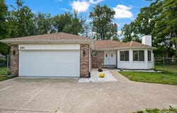 380 E South Boulevard, Troy, MI 48085