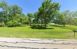 119 Pin Oak Drive, Angleton, TX 77515