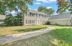 191 Malden Lane, Monroe, NJ 08831