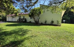 247 Mockingbird Ln, Galax, VA 24333