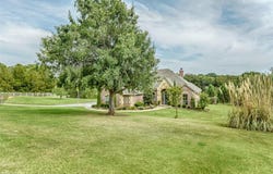 6814 Valley Ridge Drive, Edmond, OK 73034