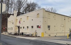 11 MAIN Street, MOHNTON, PA 19540