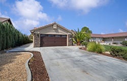 27492 Silver Lakes, Helendale, CA 92342