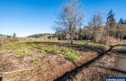 2531 Ballyntyne Rd S, Salem, OR 97302
