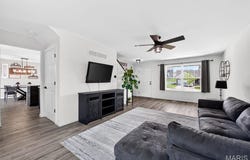 941 Crestwood Lane, O'Fallon, MO 63366