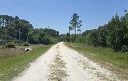 135 Starlight Rd., Crescent City, FL 32112