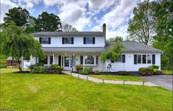 25 Carol Dr, Vernon Twp., NJ 07418-1504