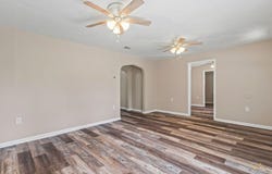 11 Pruitt Rd, Ellisville, MS 39437