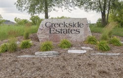 S109W24935 Overlook Dr, Mukwonago, WI 53149