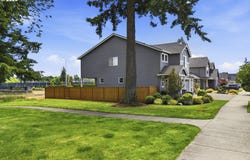 1032 S WILLOW St, Canby, OR 97013