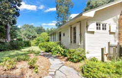 414 General Pershing Avenue, Ocean Springs, MS 39564