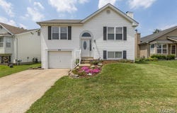 171 Kunze Drive, St Charles, MO 63303