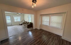 1320 E Beardsley Avenue, Elkhart, IN 46514-3733