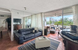 Isla Verde, Carolina, PR 00979