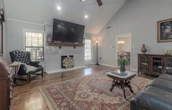 8652 WINE LEAF Cv, Germantown, TN 38139