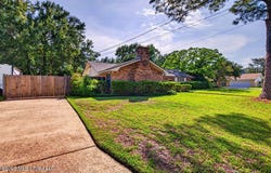 612 Sunset Drive, Bay Saint Louis, MS 39520