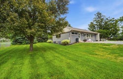 3411 Midway Drive, Cedar Falls, IA 50613