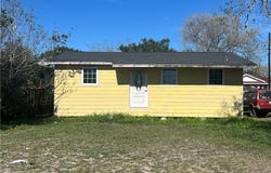 625 E Avenue H, Robstown, TX 78380