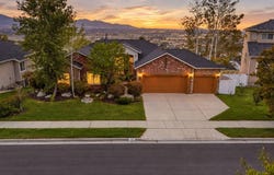 533 E Jade Park Ln, Draper, UT 84020