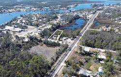 105 SE Seventh St, Steinhatchee, FL 32359