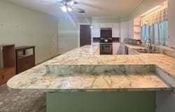 121 W Walnut Street, Crowley, LA 70526