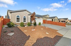 1237 E Orange Street, Avenal, CA 93204