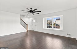 30 RELIANCE CT, TELFORD, PA 18969