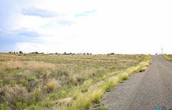 Sandhill Ave, Roswell, NM 88201