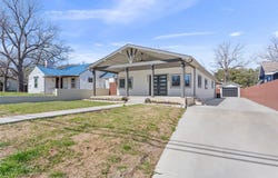 715 E Main Street, Mexia, TX 76667