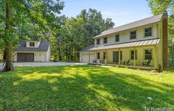 99 Radny Drive SE, Lowell, MI 49331