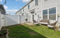 422 Manor Row, Pleasant View, TN 37146