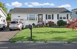 5 Ballina Street, Troy, NY 12180