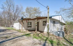 618 Old Baker Mountain Rd, Spencer, TN 38585