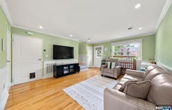 122 Parkview Drive, Teaneck, NJ 07666