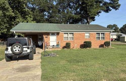 908 Block St, Wynne, AR 72396