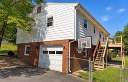 5335 Cave Spring Ln, Roanoke, VA 24018
