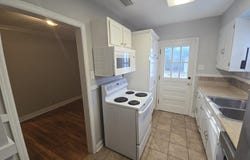 1075 LORRAINE St, Memphis, TN 38122