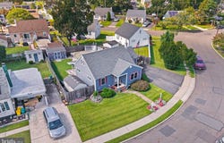 9 ABBEY Place, HAMILTON, NJ 08610