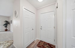 822 W Barrington Circle, Jackson, MI 49203