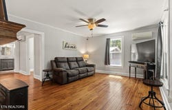 795 Athens Pike, Etowah, TN 37331