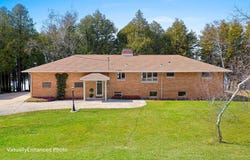 2441 White Star Rd, Brussels, WI 54204