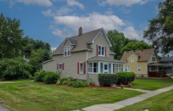 611 Monroe Street, Carleton, MI 48117