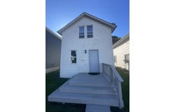 332 Grove Street, La Porte, IN 46350