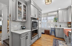 151 Beechwood Avenue, Middlesex, NJ 08846