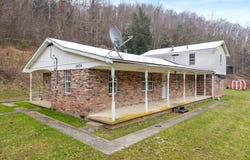 1474 Cow Creek Rd, Stanton, KY 40380