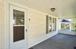 940 Falls Avenue, Cuyahoga Falls, OH 44221