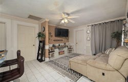 1069 E Paisano Street, Roma, TX 78584