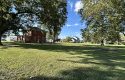 221 Chestnut Street, Donnellson, IA 52625