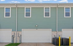 3055 PORTAGE Dr, Bartlett, TN 38135